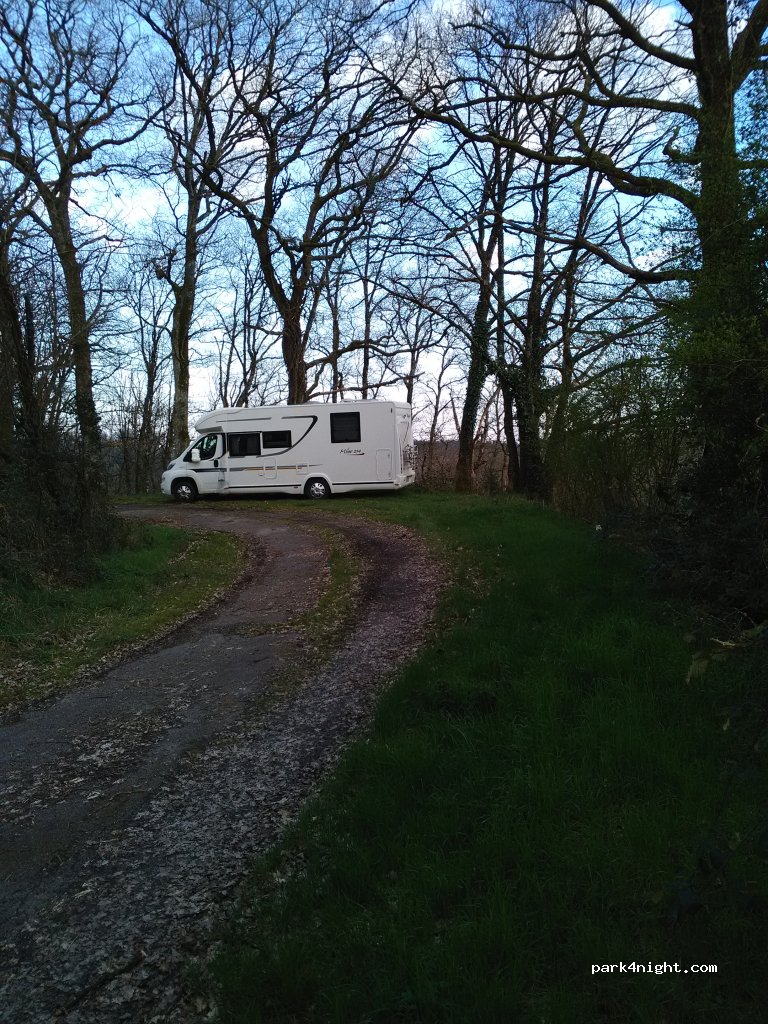 (87300) Berneuil - 2 La Galache — foto