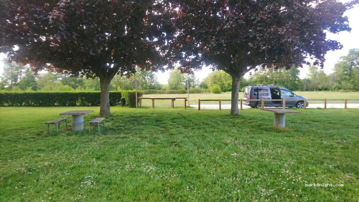 (41150) Rilly-sur-Loire - 24 Rue nationale — foto