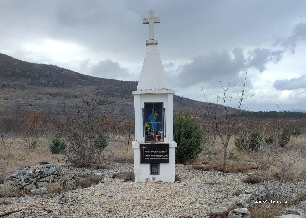 ()  - Unnamed Road — foto 3