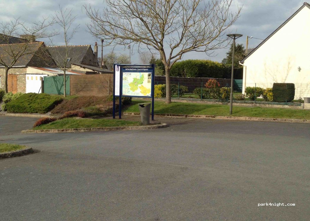 (22100) Trélivan - 4 Rue du Centre — foto