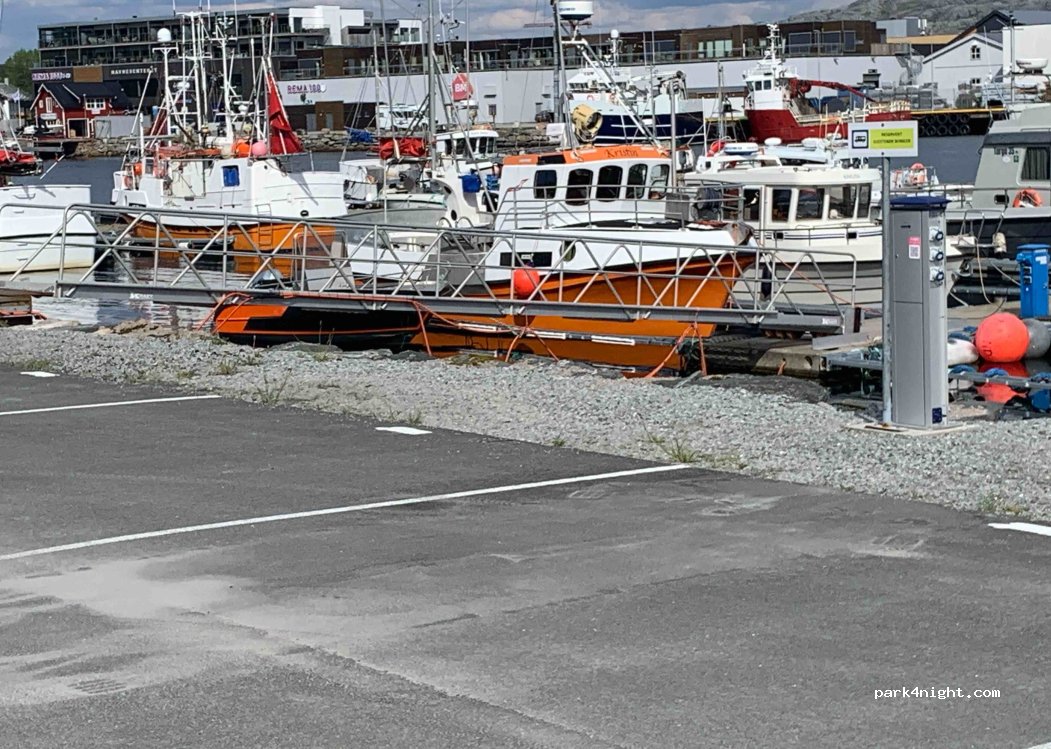 Fiskerihavn Rørvik — foto 2