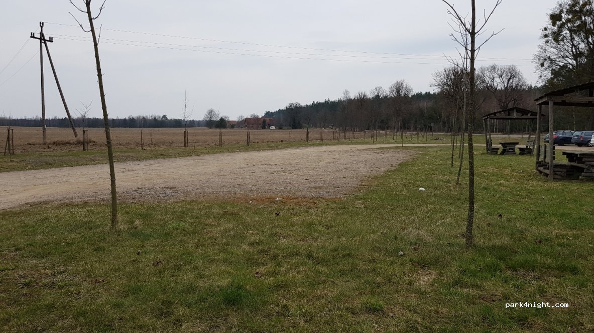 (13-100)  - Unnamed Road — foto