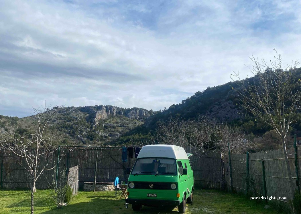 CAMP Skradinske delicije SKRADIN-KRKA NP — foto