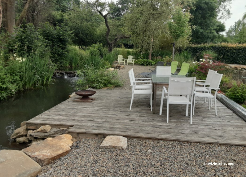 Au Paradis des Canards — foto