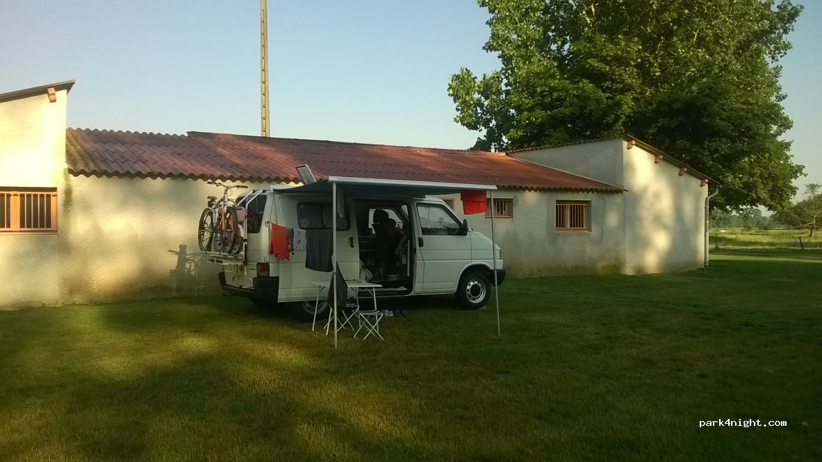 (43390) Azérat - Lindes — foto
