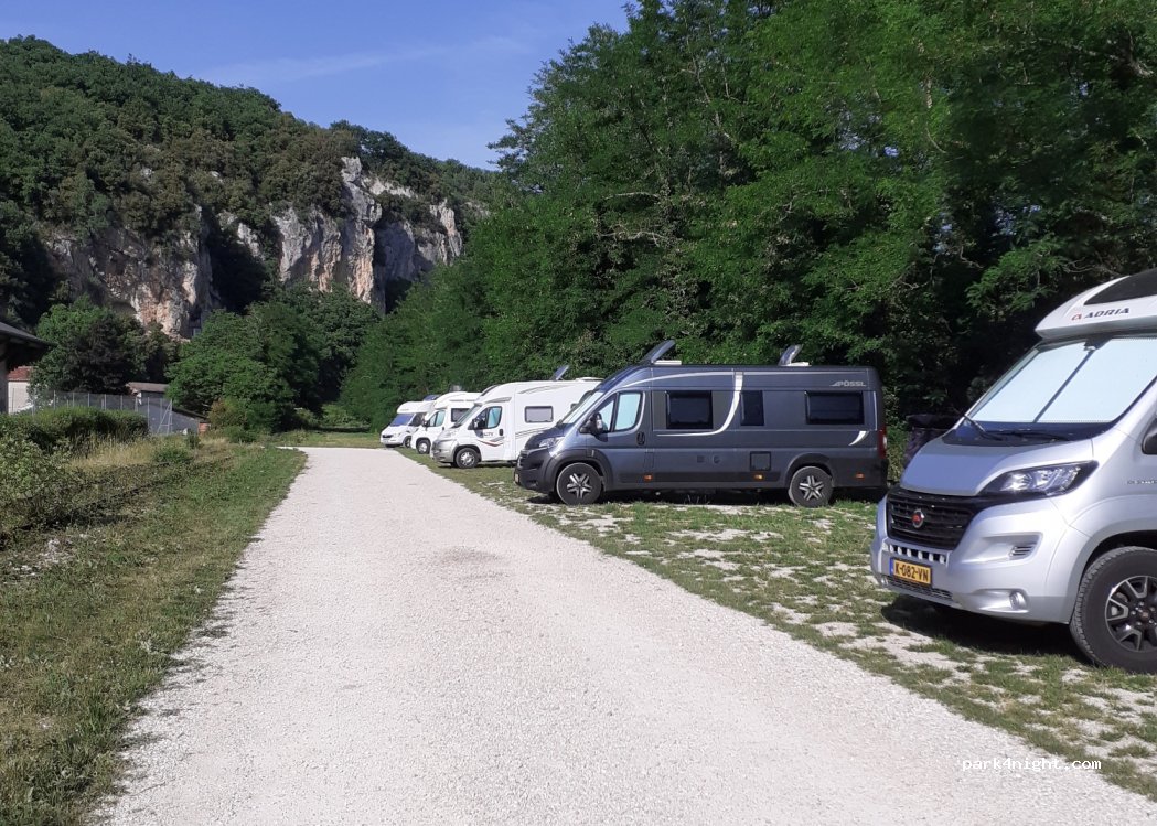 (46090) Vers - Le Bourg — foto 2