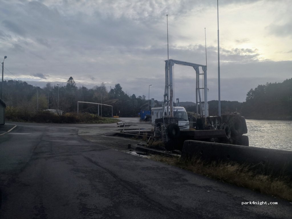 (5554) Valevåg - 97 Valevegen — foto