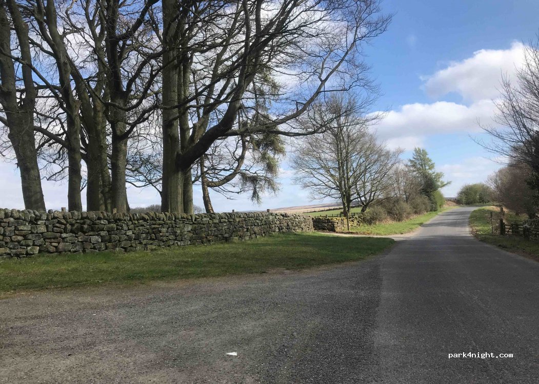 (YO22 5LD)  - Unnamed Road — foto