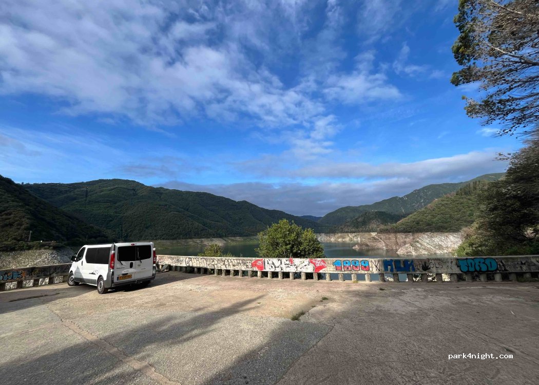 (17166) Susqueda - Camí de Sant Martí — foto 4