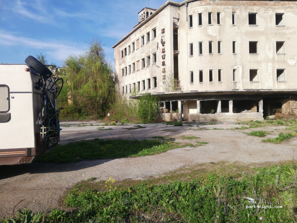 (5301) Gabrovo - 81А булевард „Столетов“ — foto 2