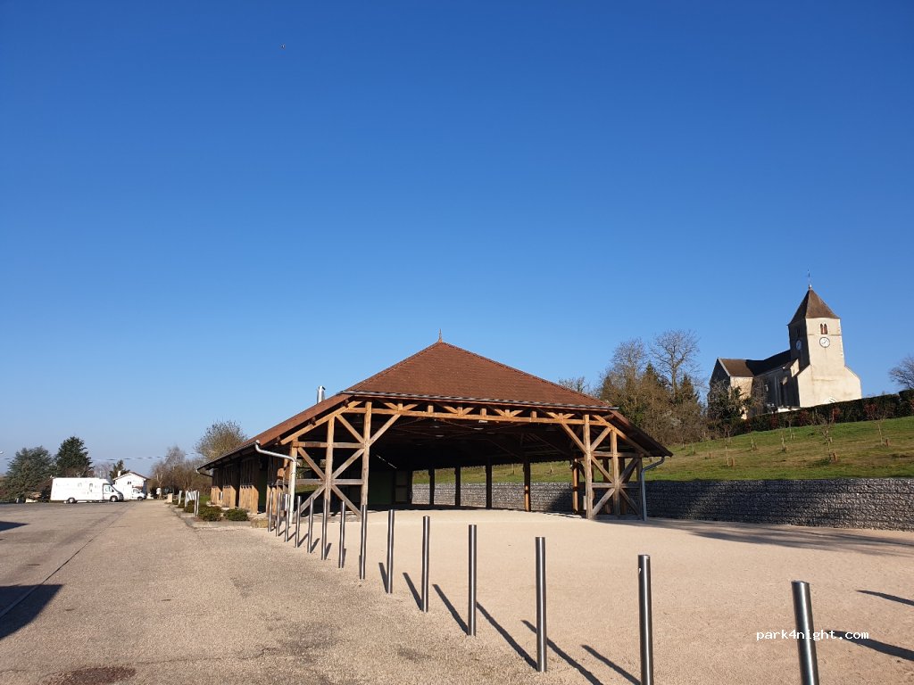 (71500) Branges - 1-265 Rue de la Gare — foto 2
