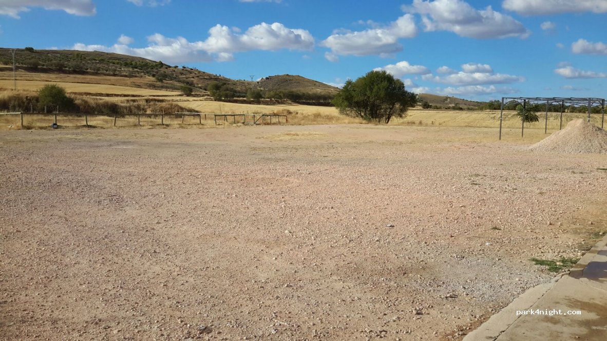 Área de Autocaravanas de Uclés — foto