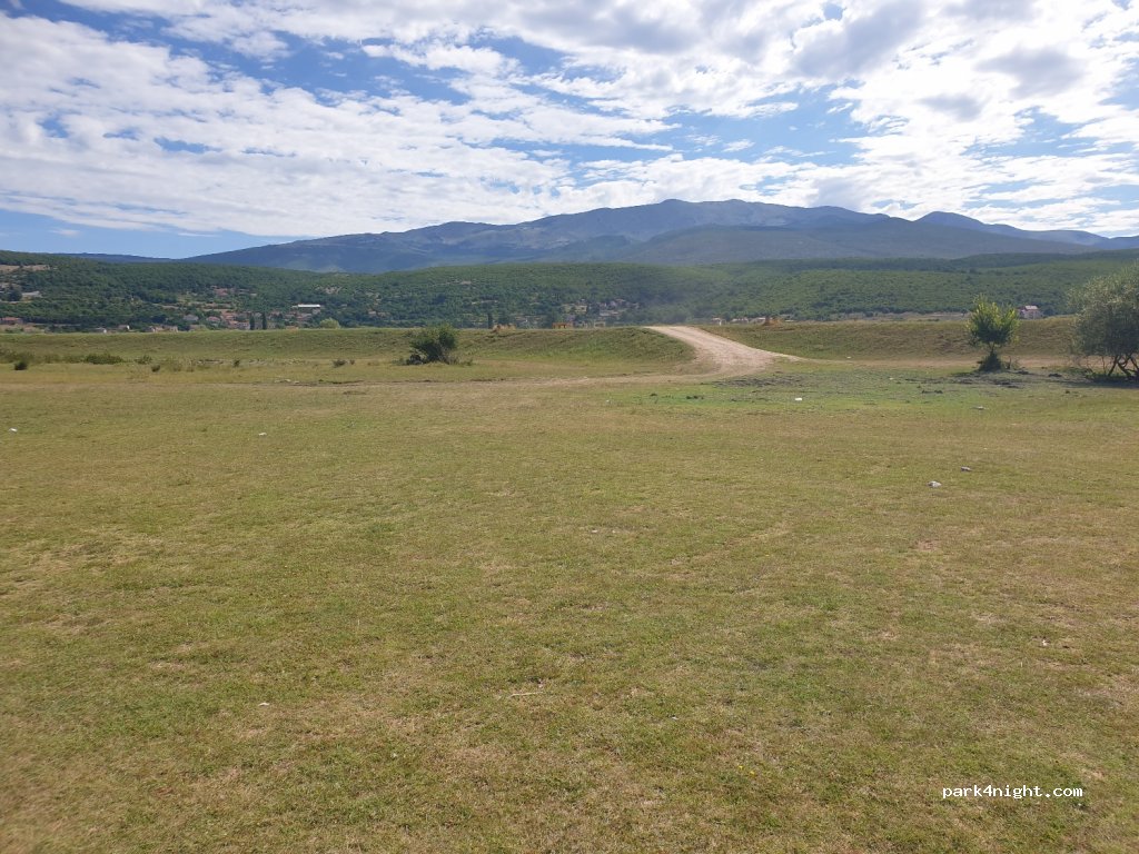 () Gala - Unnamed Road — foto