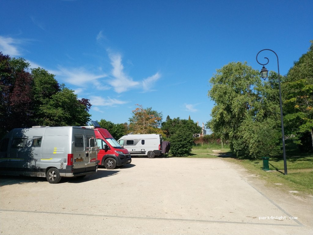 (37140) Bourgueil - 6 Rue des Tanneries — foto 2