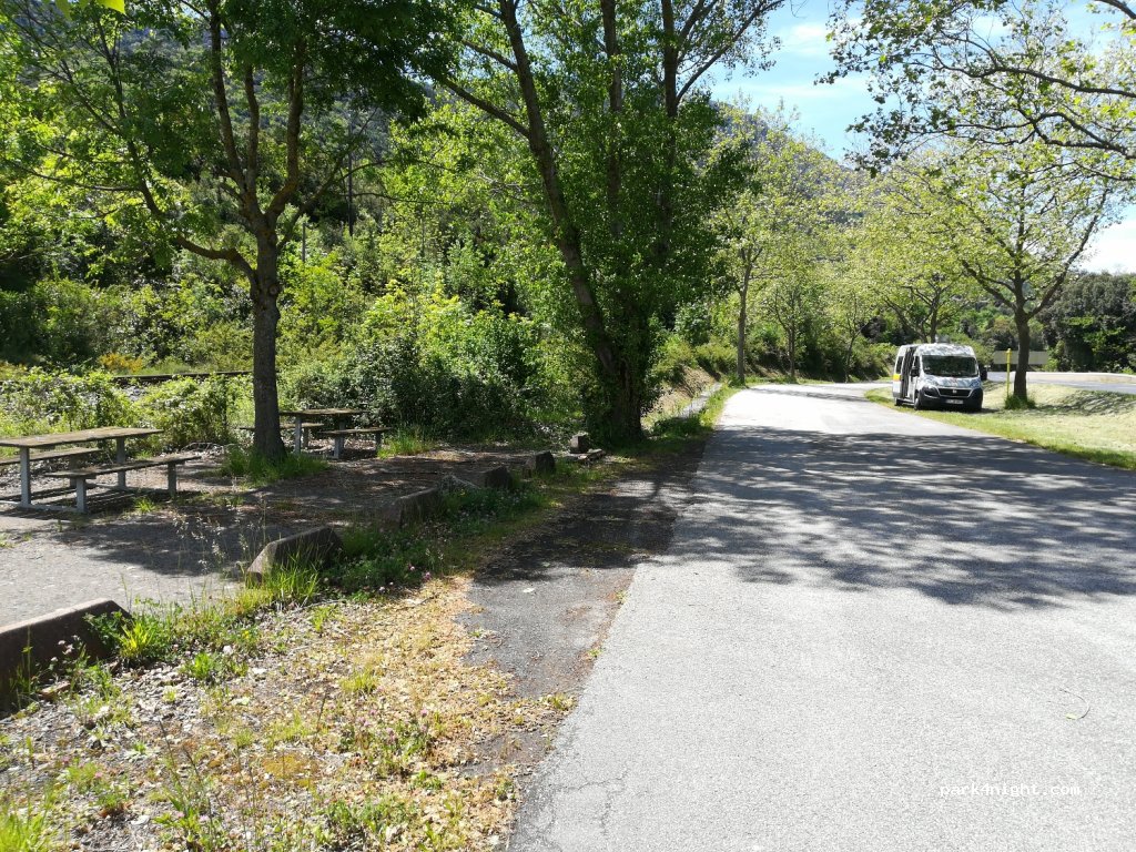 (66220) Caudiès-de-Fenouillèdes - 62 D117 — foto
