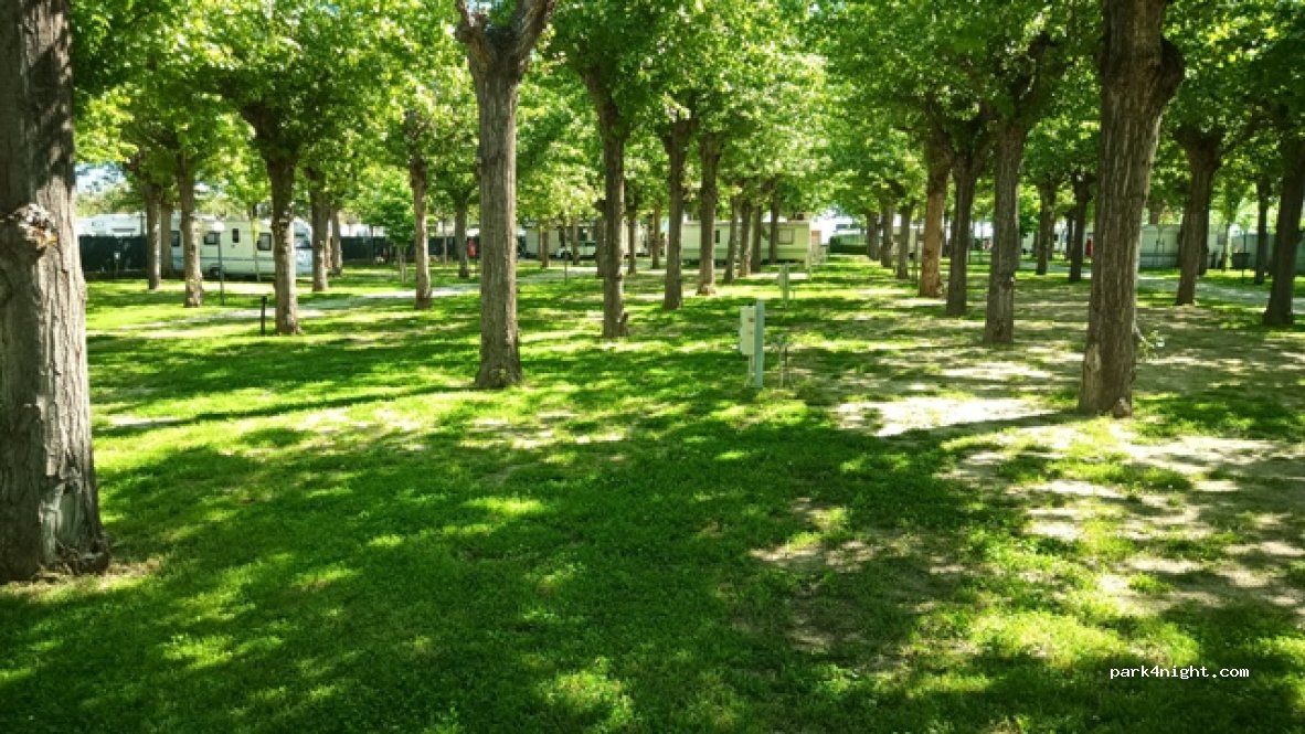 Sosta Camper Mare Nostrum Agricamping — foto