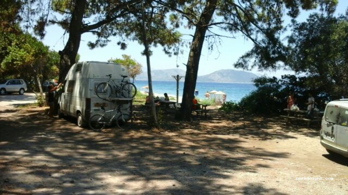 (09430)  - Milli Park Caddesi — foto