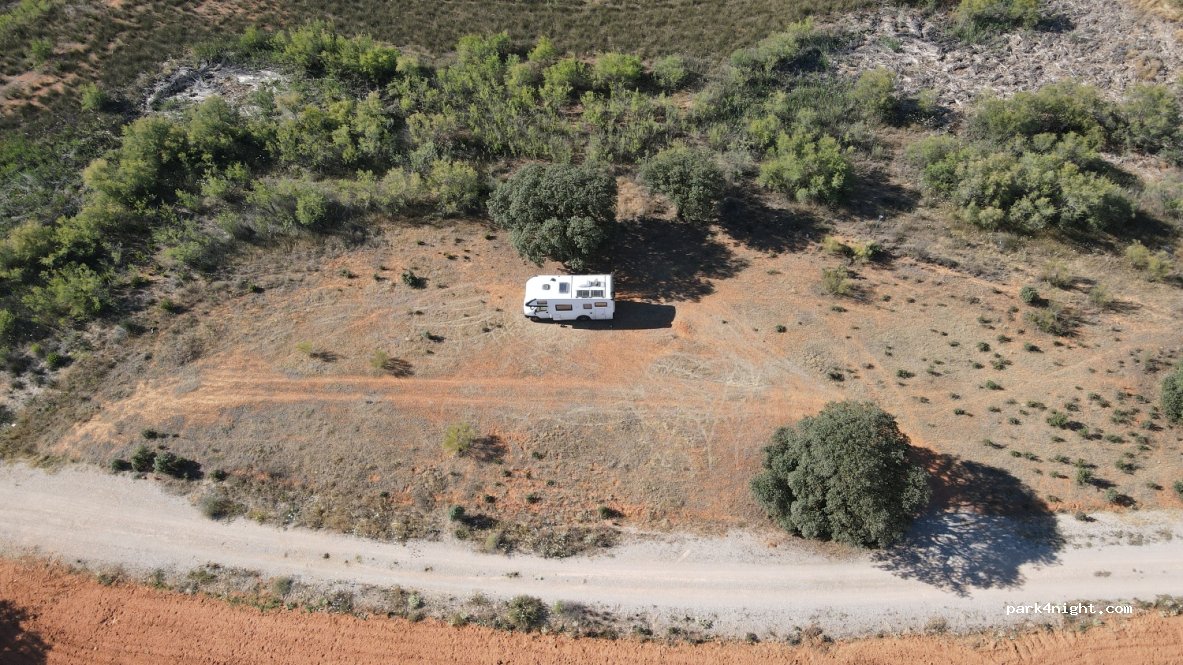 (13300) Valdepeñas - Unnamed Road — foto
