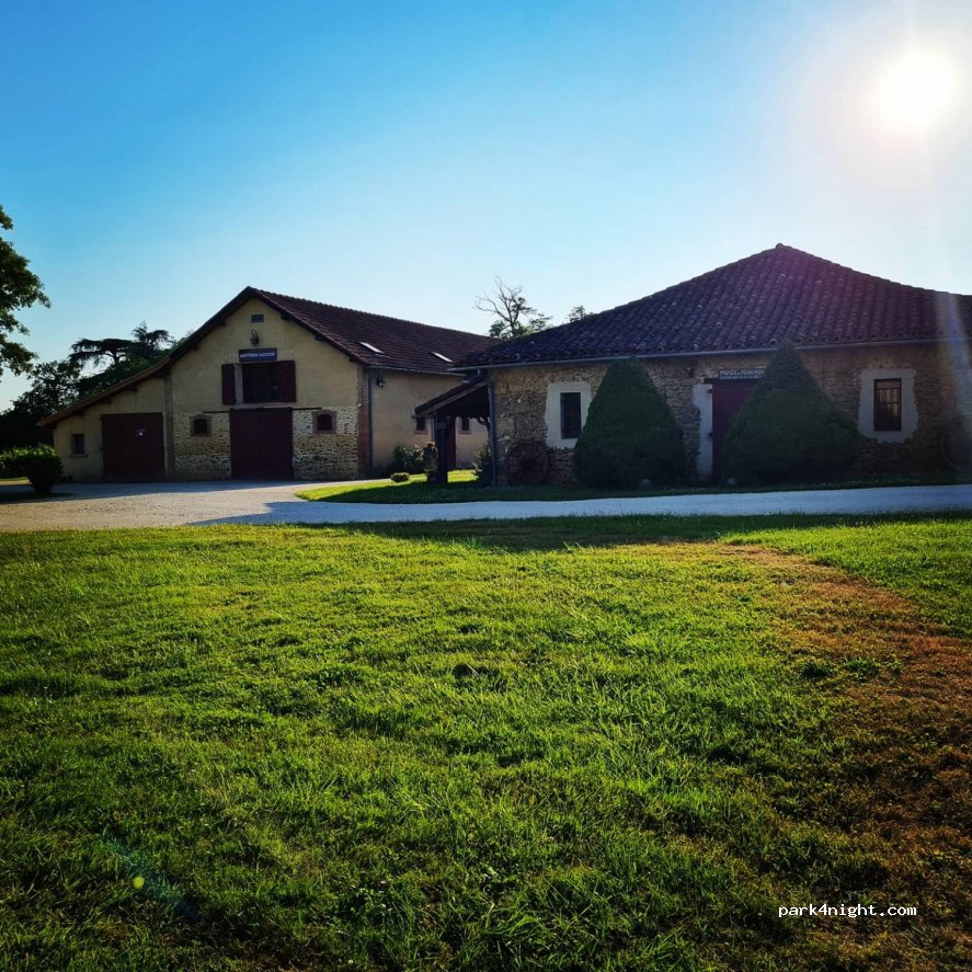 CHATEAU GARREAU — foto 2