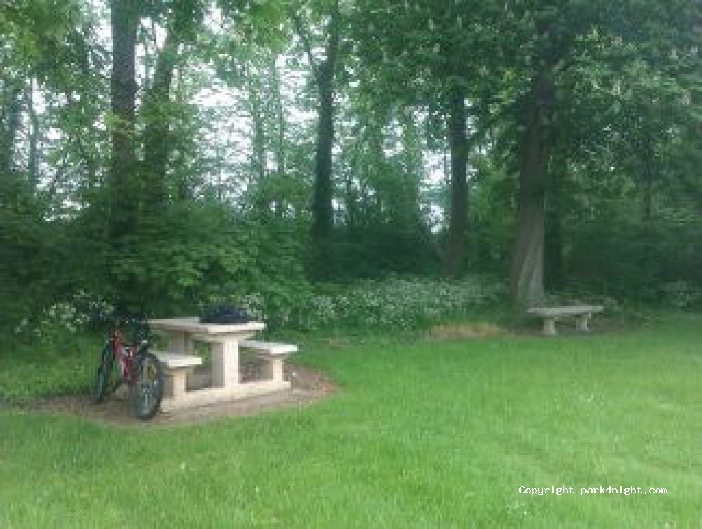 (80800) Corbie - D23 — foto
