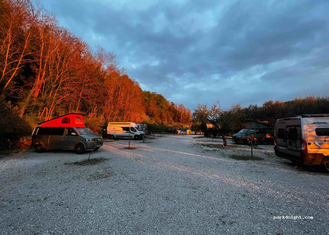 Motovun Camping — foto