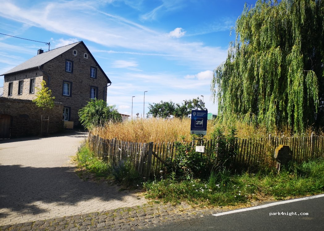 Lamatrekking Maifeld — foto