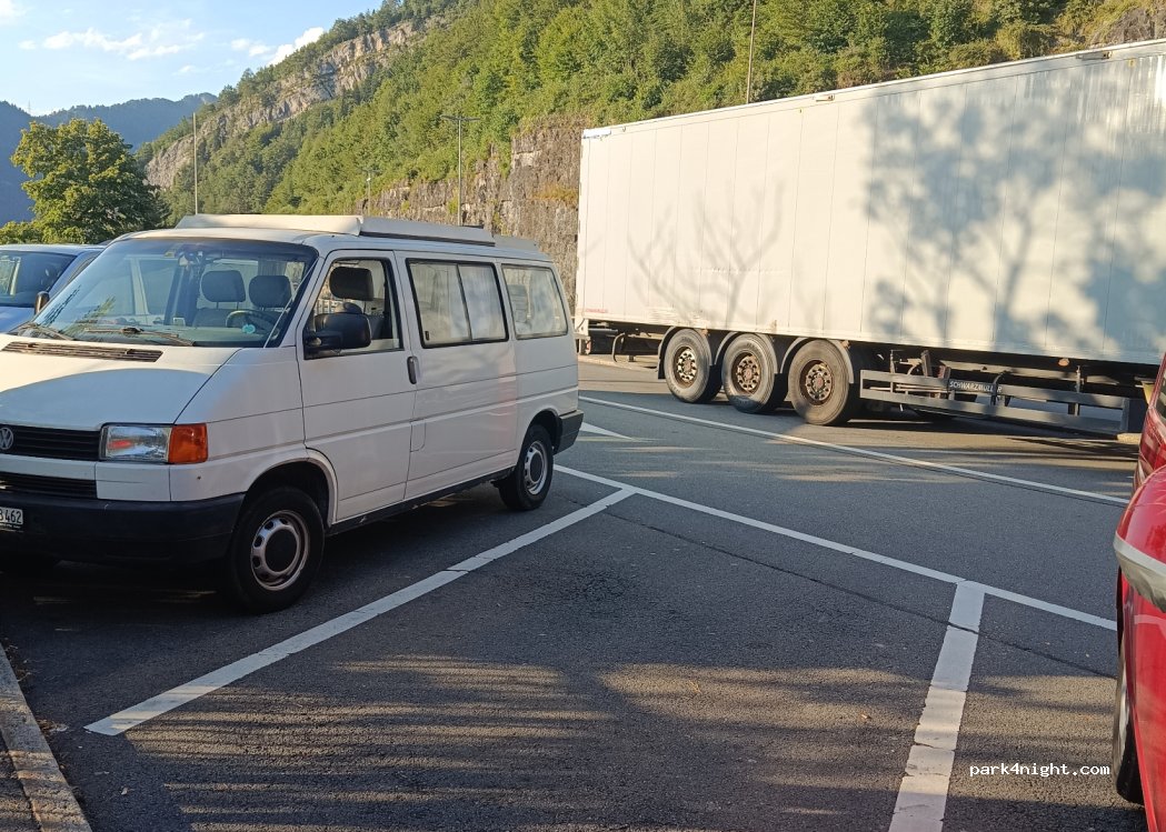 (6440) Ingenbohl - 8 Axenstrasse — foto 2