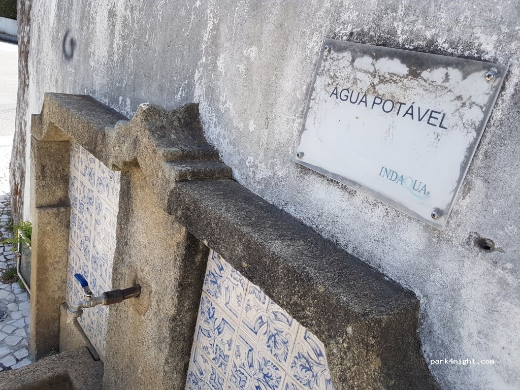 (4520-161) Santa Maria da Feira - 91 Rua Comendador Sá Couto — foto