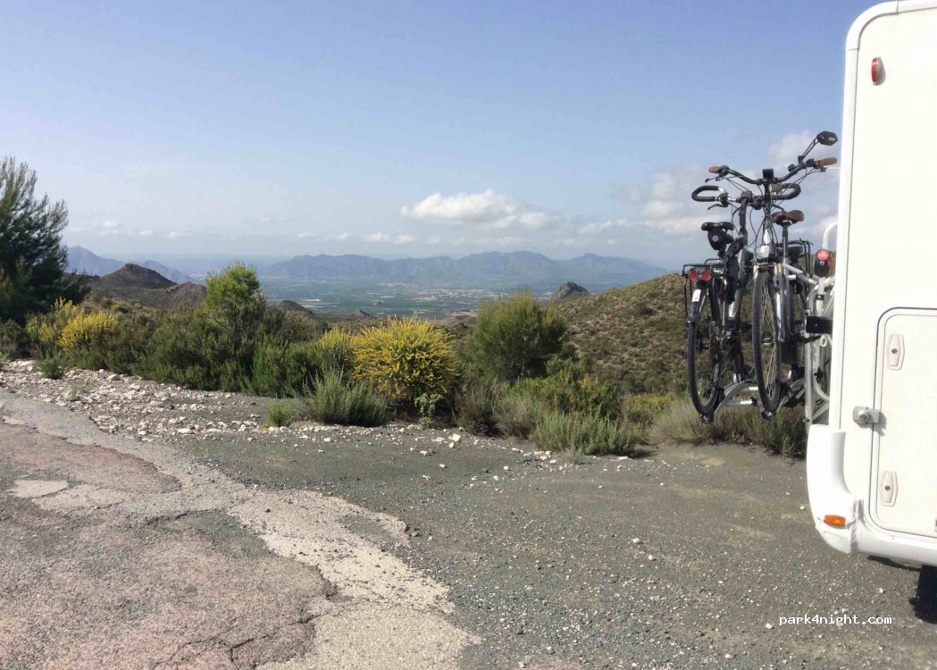 (03315) Fondó dels Frares - Unnamed Road — foto