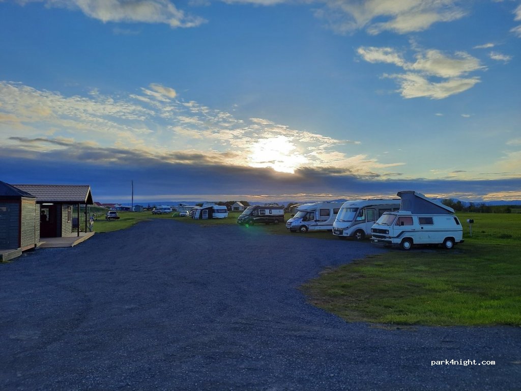 Stokkseyri tjaldsvæði — foto 2