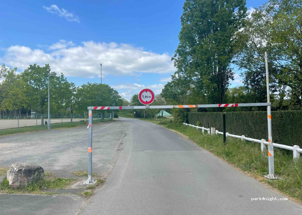 (72230) Arnage - Allée du Bord de Sarthe — foto