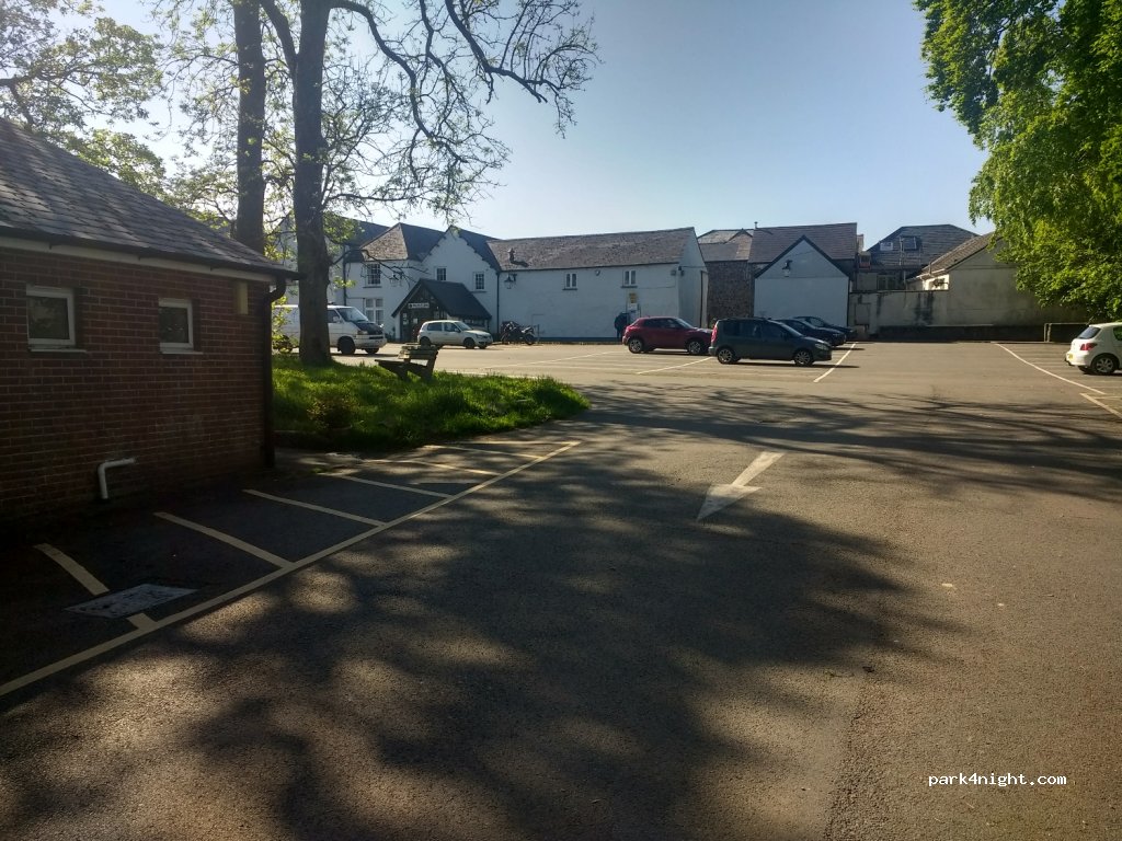 (EX22 6HA) Holsworthy - North Rd — foto 2