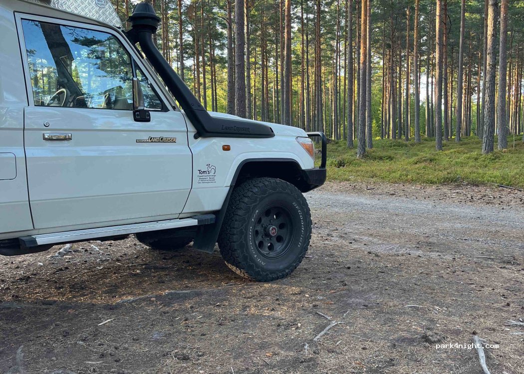 (10660) - 60 Kolmilsvägen — foto 2