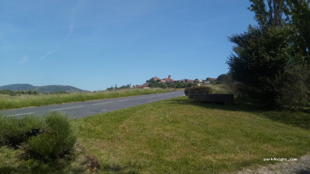 (69620) Val d'Oingt - Route du Bois d'Oingt — foto 2
