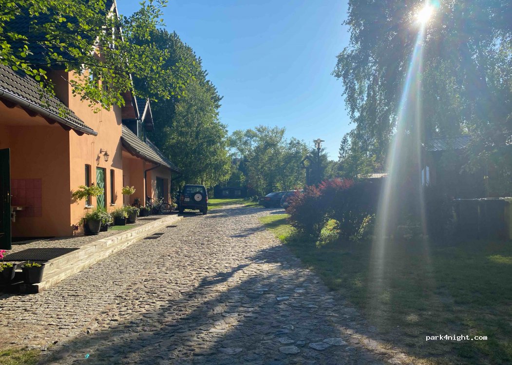 (84-113) Białogóra - 5 Harcerska — foto
