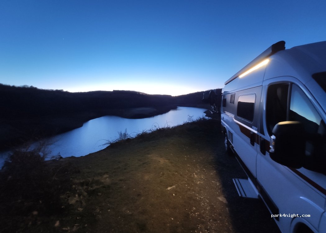 (63440) Saint-Pardoux - Unnamed Road — foto 4
