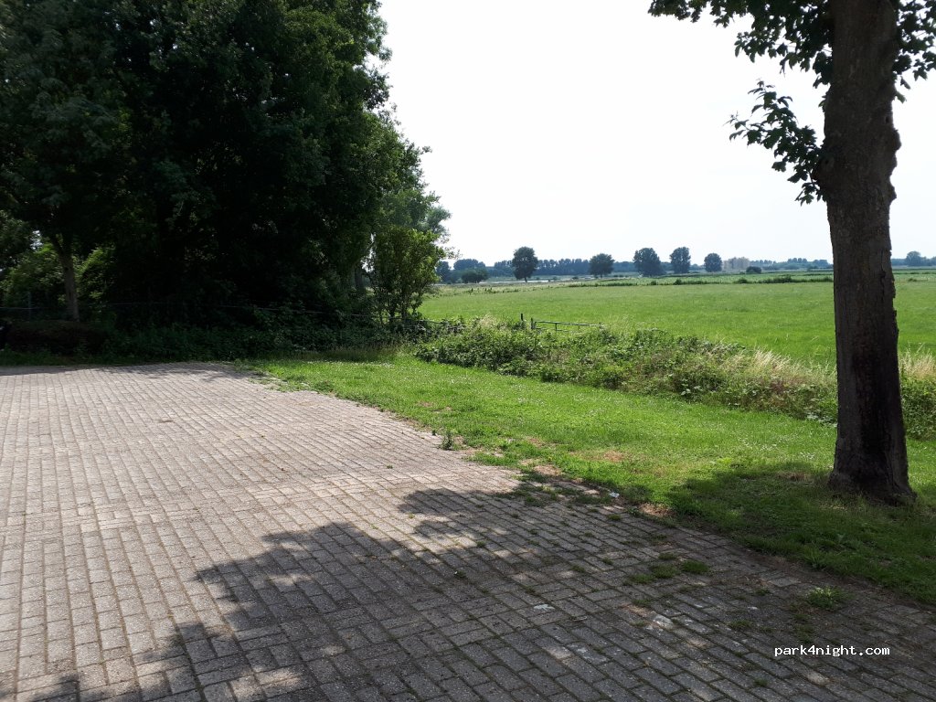 (5321 GG) Hedel - 1 Molendijk — foto