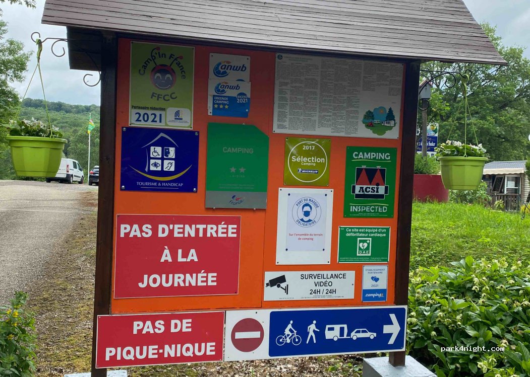 Camping la Croix du Bois Sacker — foto