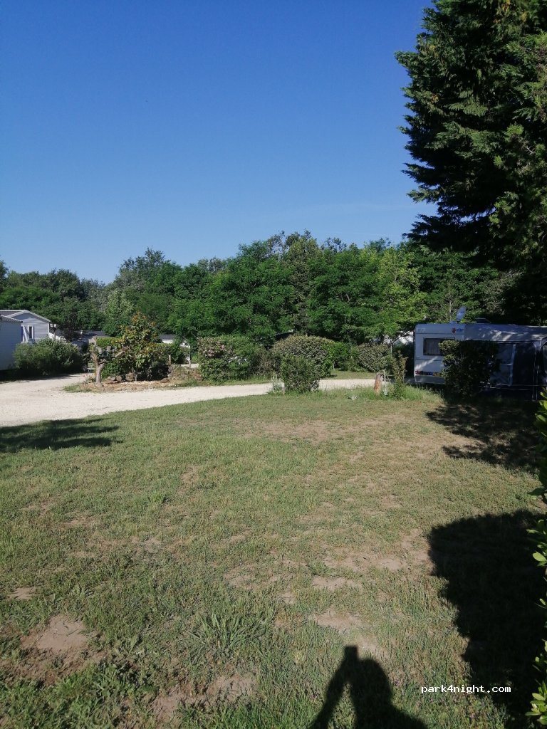 Flower Camping La Sagne — foto 2