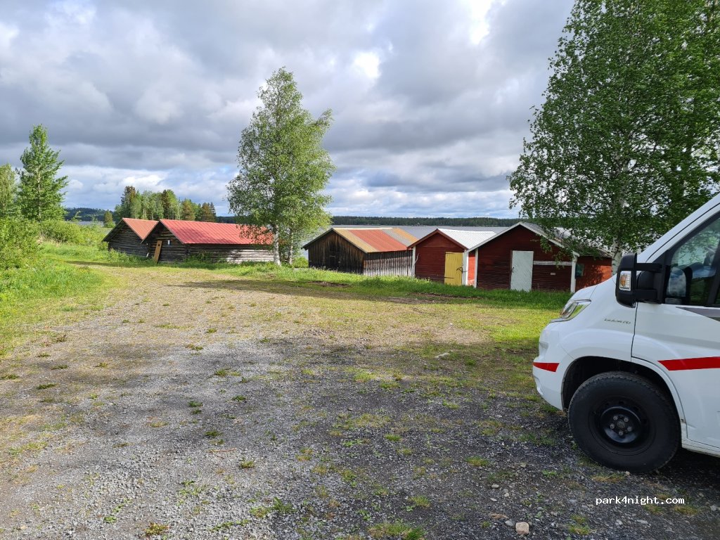 (830 70)  - Unnamed Road — foto 2