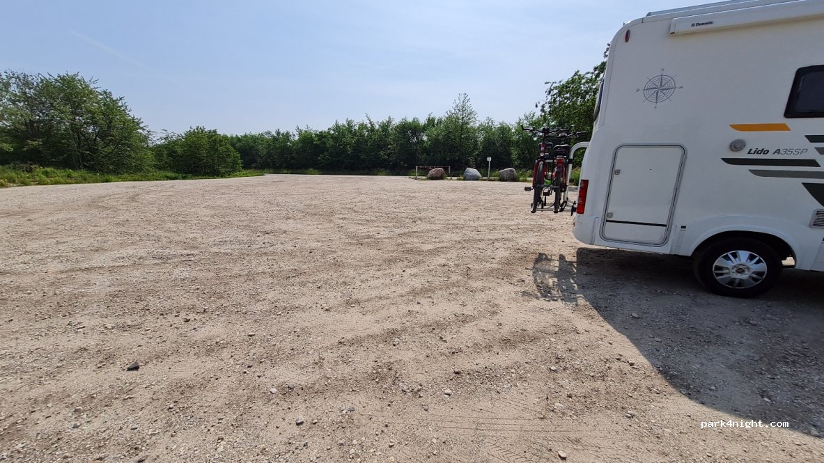 (04575) Neukieritzsch - Breunsdorfer Straße — foto 2