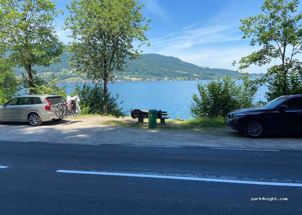 (4866) Burggraben - 16 Seeleiten Straße — foto