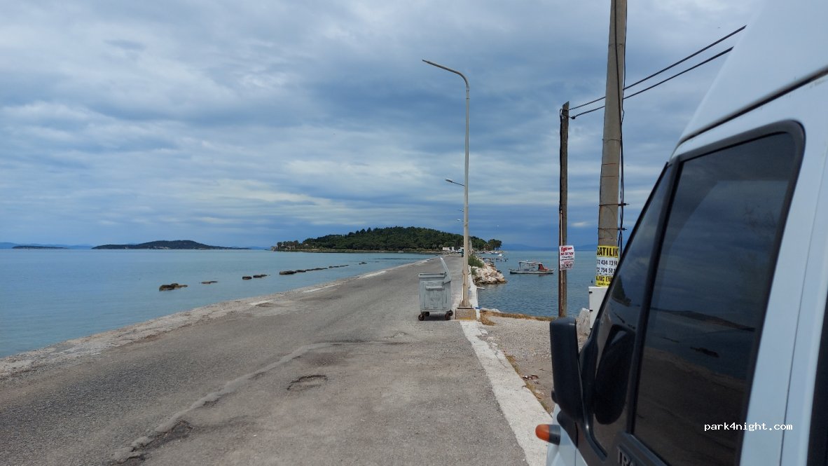(35430)  - 2 2135. Sokak — foto 2
