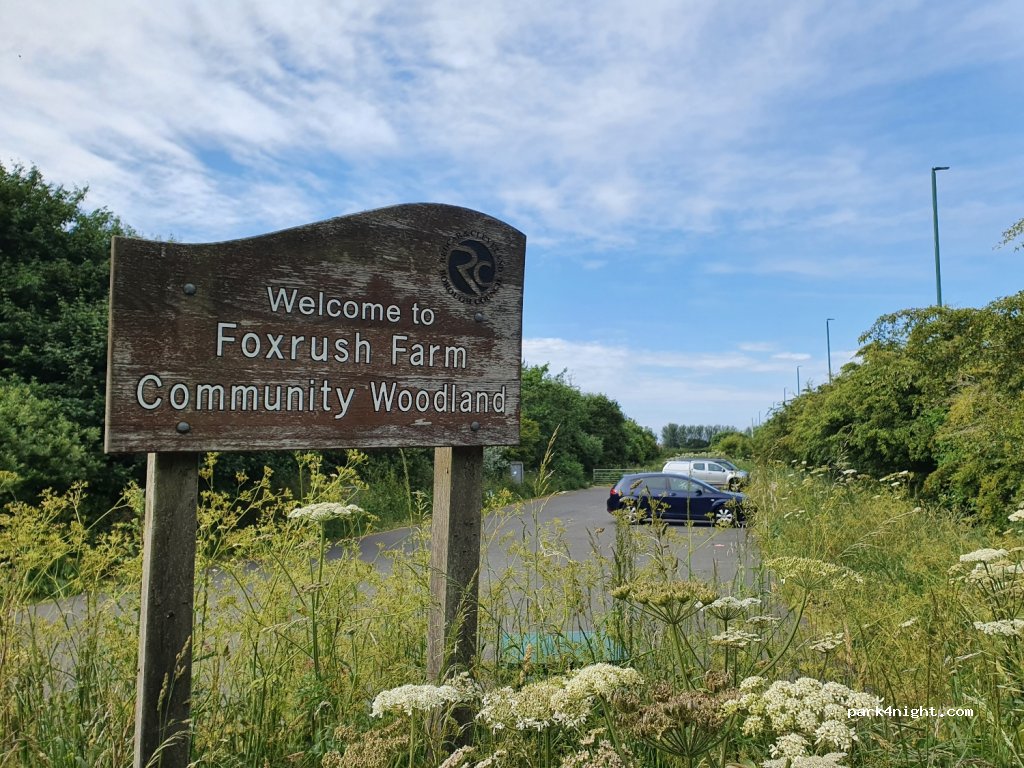 (TS10 4HF)  - 14 Cambrian Avenue — foto