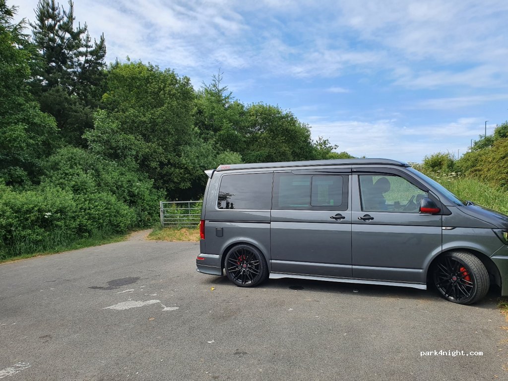 (TS10 4HF) - 14 Cambrian Avenue — foto 2