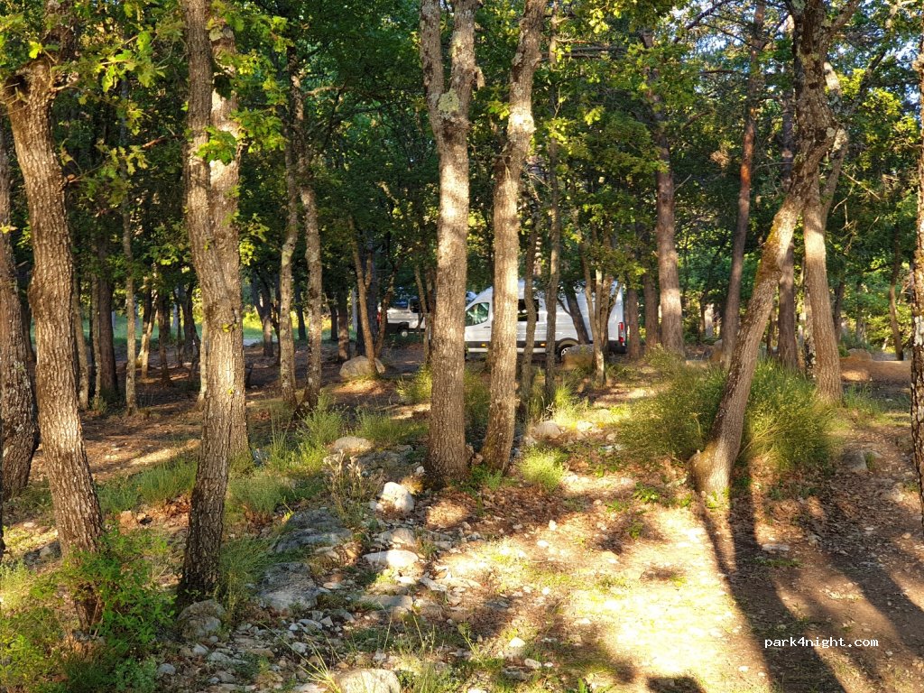 (83630) Artignosc-sur-Verdon - Unnamed Road — foto 4