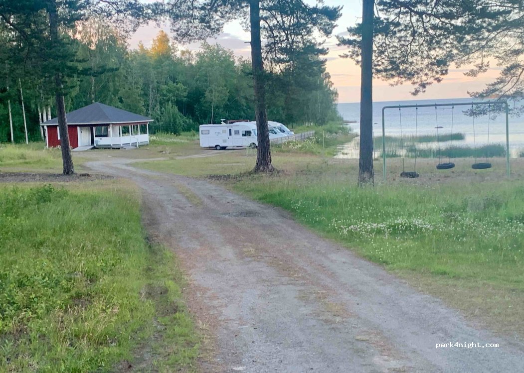 (932 35) Ursviken - 226 HARRBÄCKSSAND — foto 4