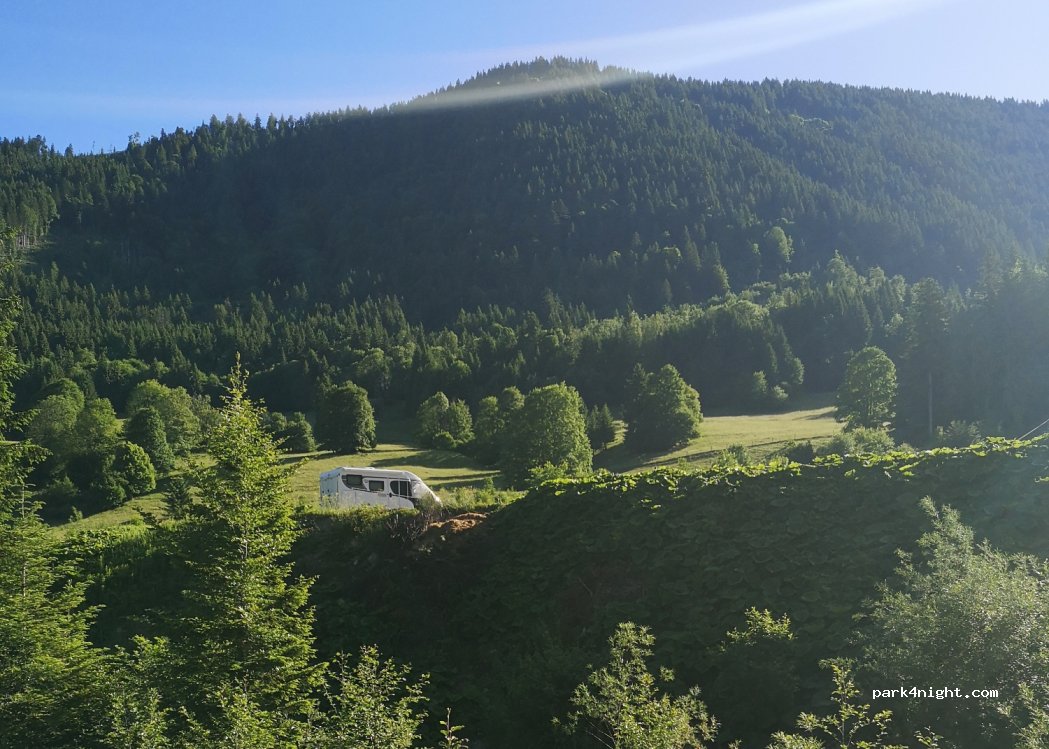 (74470) Bellevaux - Chemin de la Chèvrerie à Petetoz — foto 3
