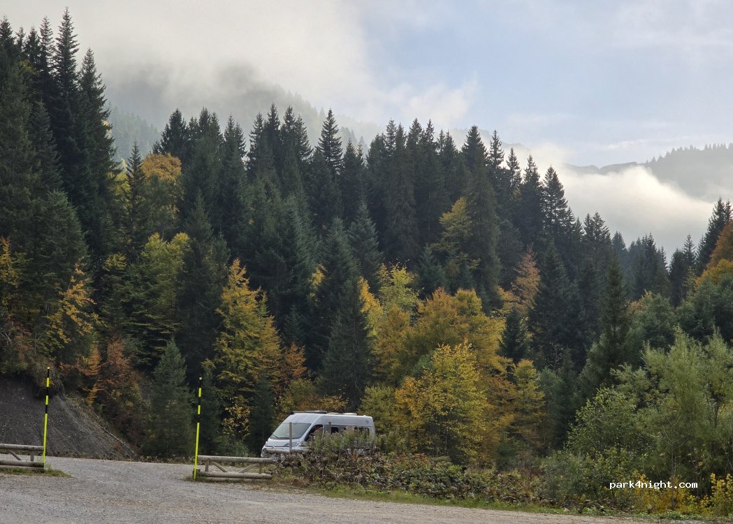 (74470) Bellevaux - Chemin de la Chèvrerie à Petetoz — foto 4