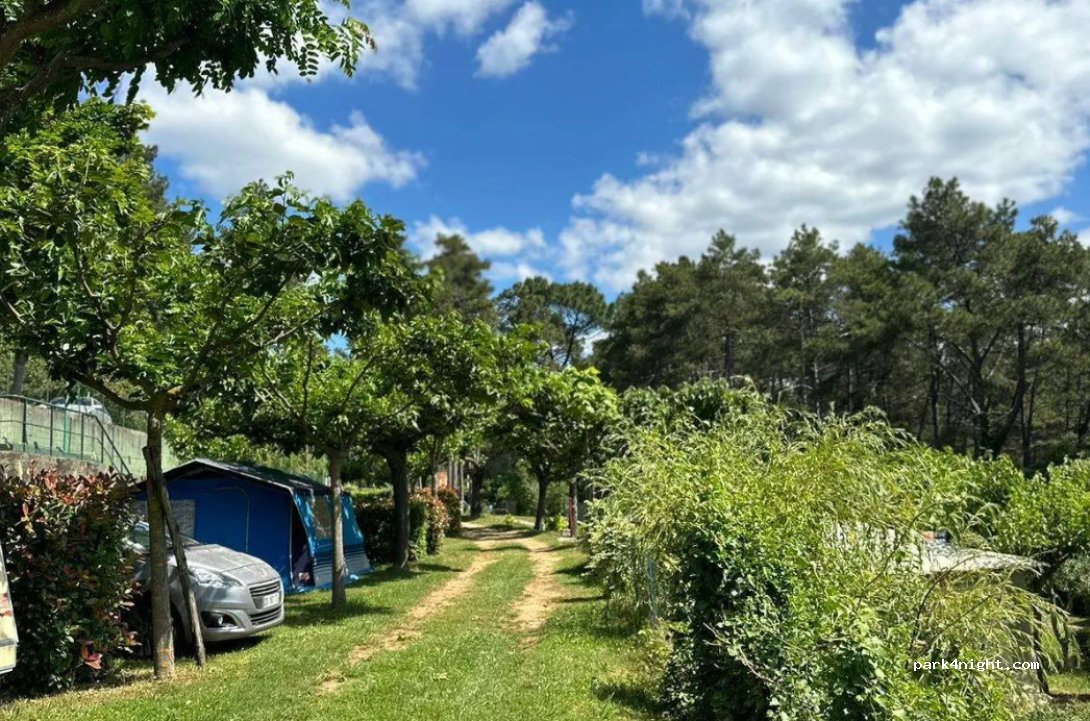 Camping Ushuaïa Villages Les Pins D'Ucel — foto